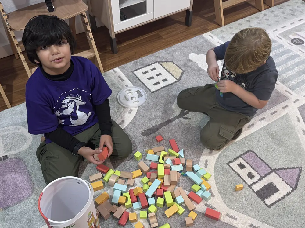 Mixed-age learning in early childhood education
