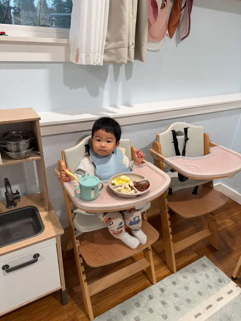 Toddler eating independently