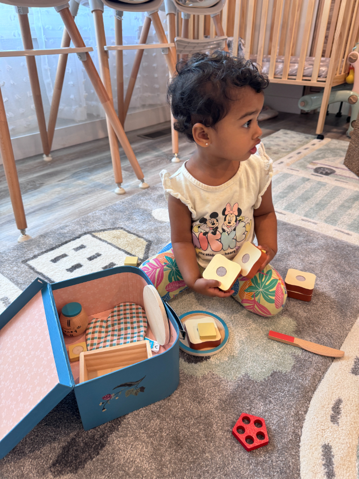 Happy preschoolers playing safely in Kido Heaven daycare snohomish, building social skills and emotional resilience
