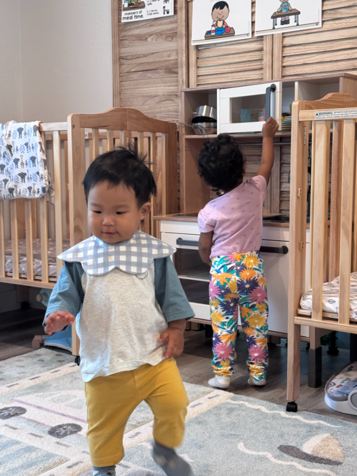 toddler and preschooler peer learning