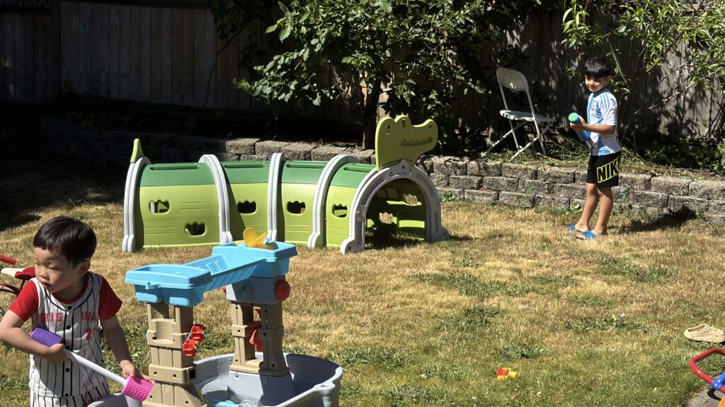 Children playing together in shared daycare spaces
